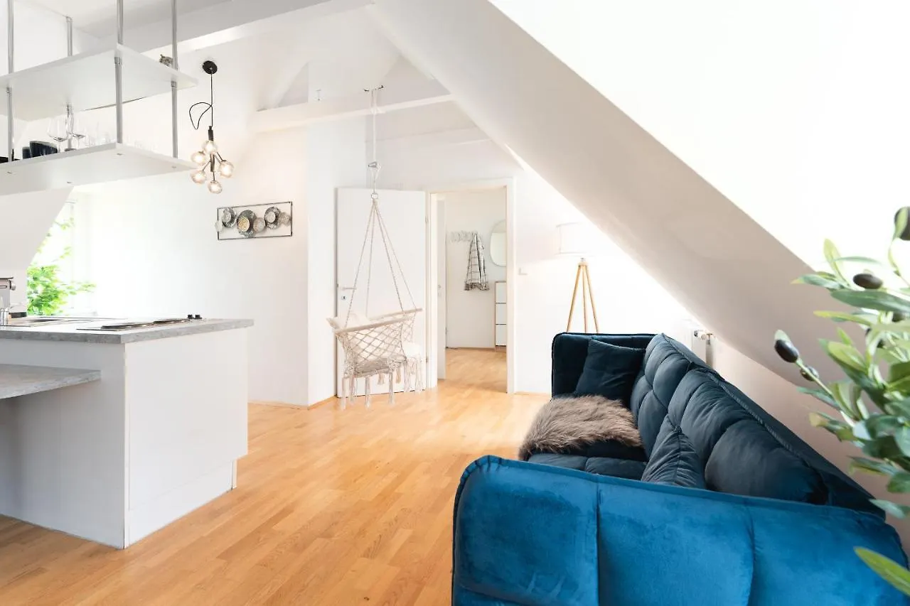 Ferienwohnung Comfy Downtown Loft - Self Check-In - Centre Of Graz